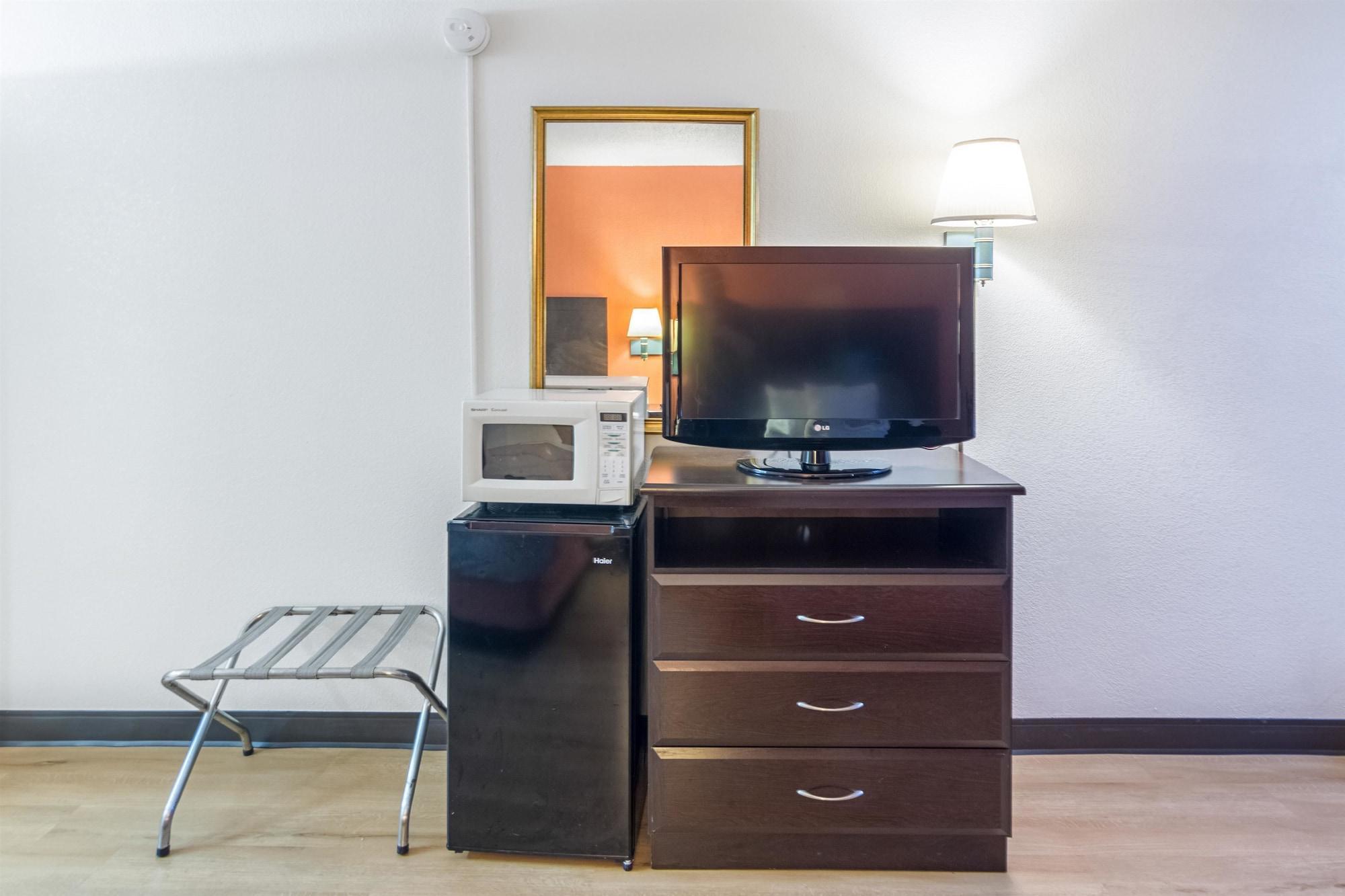 Motel 6-Groton, Ct - Casinos Nearby Bagian luar foto