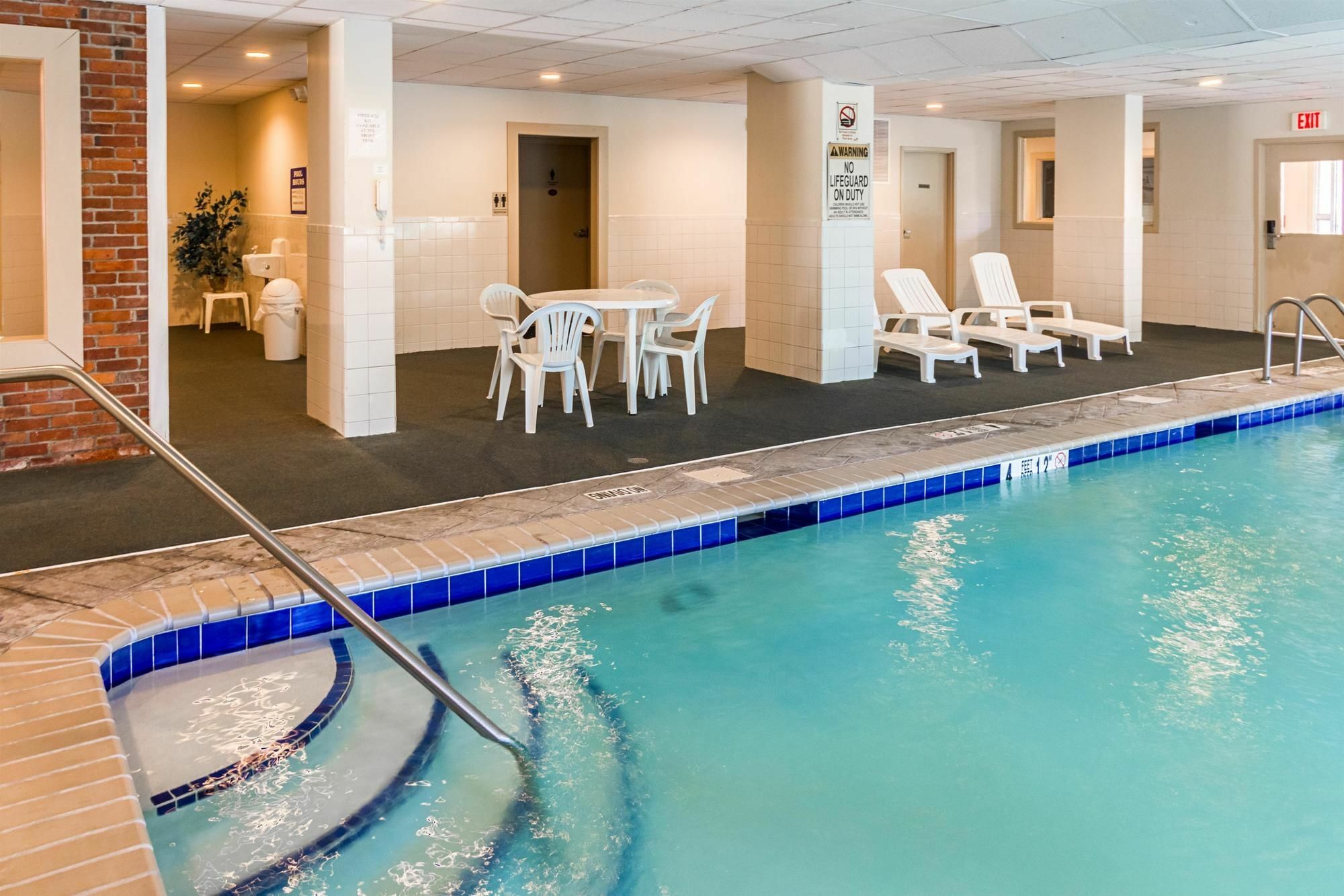 Motel 6-Groton, Ct - Casinos Nearby Bagian luar foto